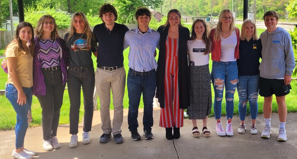 SAC Senior Scholar Athletes - May 2022